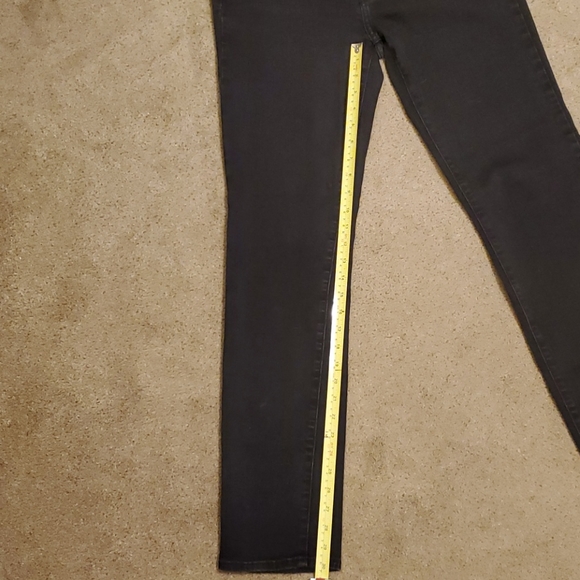 Ladies Black Levi 712 Slim Jeans 30W x 30L - Picture 7 of 8